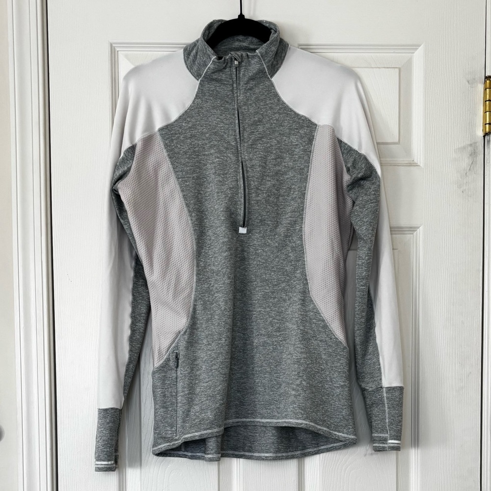 Athleta Heat Zone 1/2 Zip Pullover Long Sleeve Top with Thumb Holes